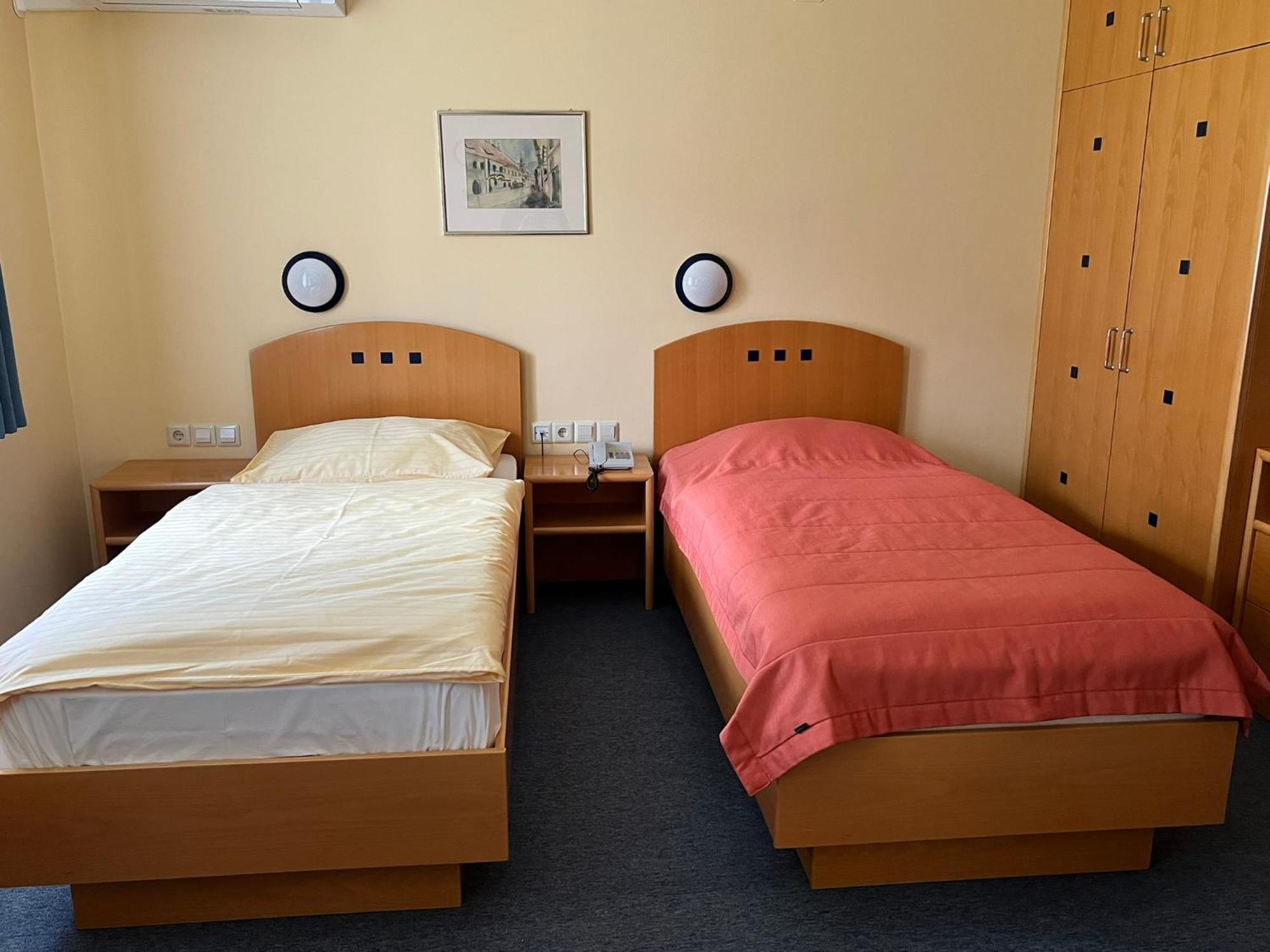 Mini hotel Škofja Loka Zewnętrze zdjęcie