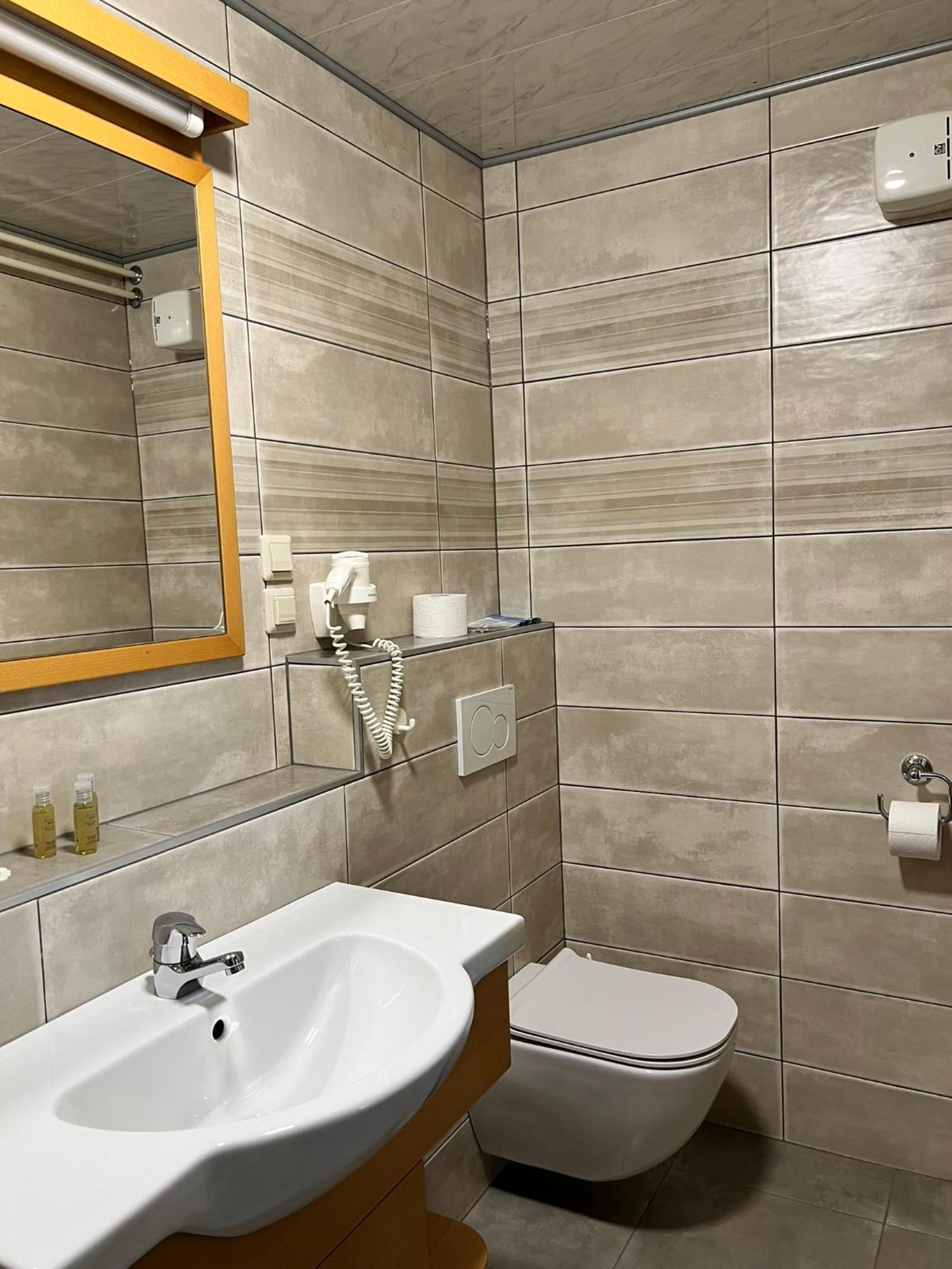 Mini hotel Škofja Loka Zewnętrze zdjęcie