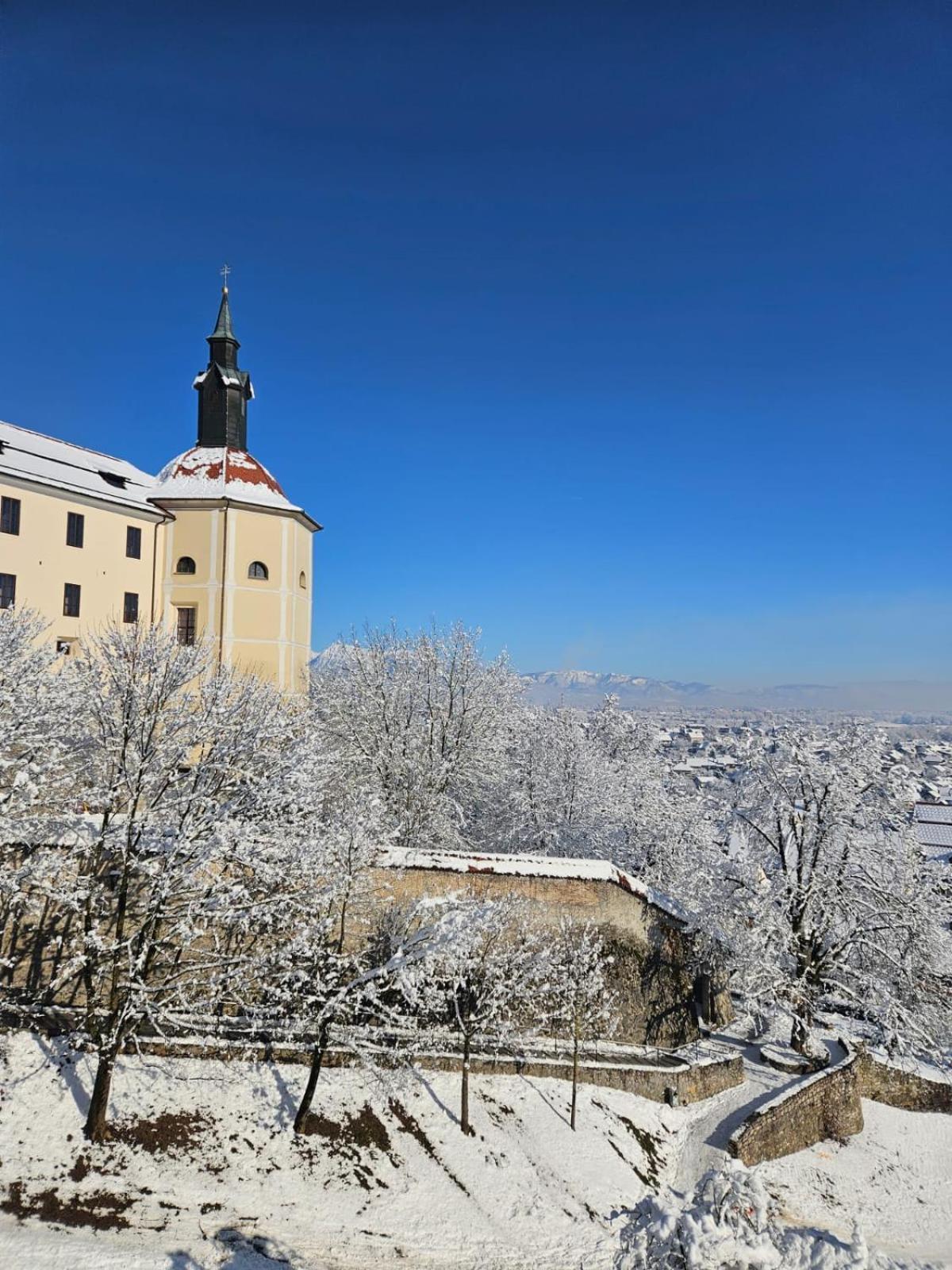 Mini hotel Škofja Loka Zewnętrze zdjęcie