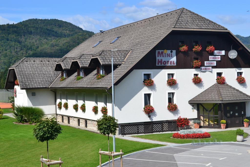 Mini hotel Škofja Loka Zewnętrze zdjęcie
