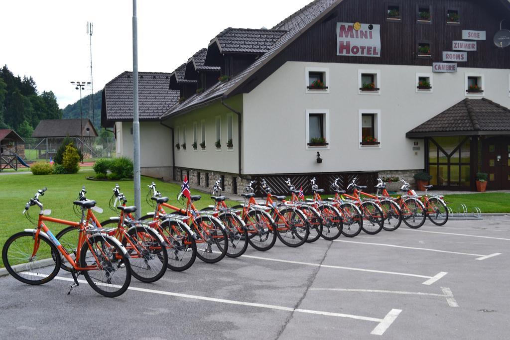 Mini hotel Škofja Loka Zewnętrze zdjęcie