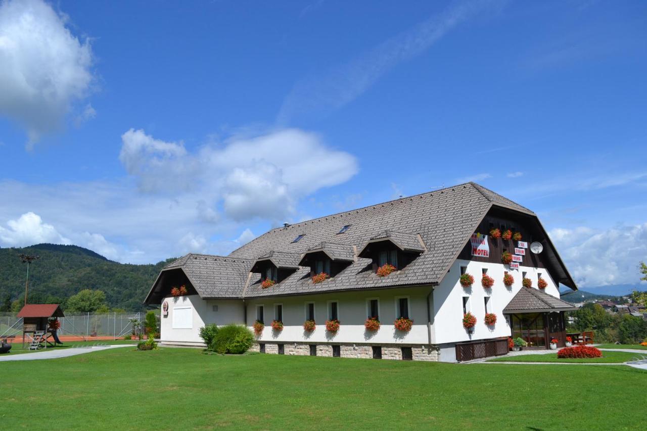 Mini hotel Škofja Loka Zewnętrze zdjęcie