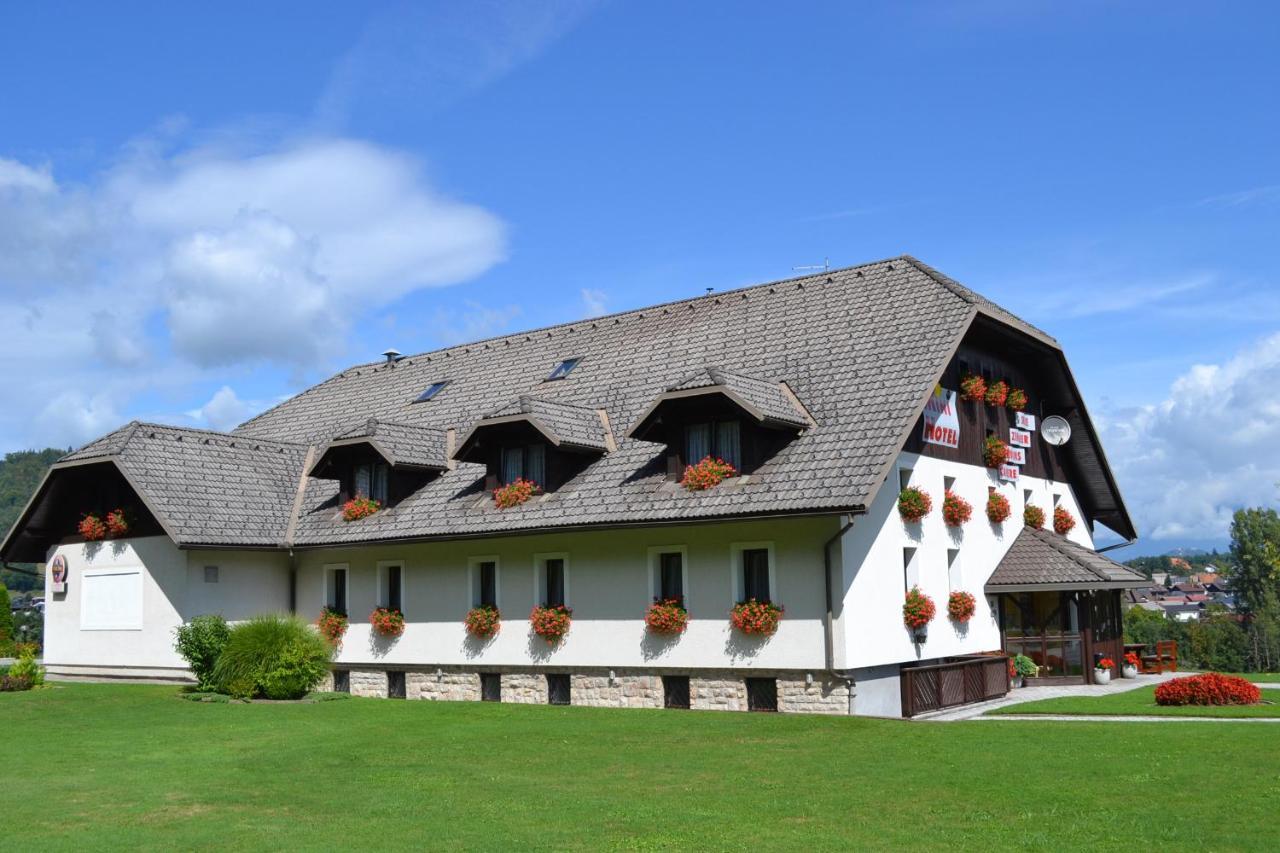 Mini hotel Škofja Loka Zewnętrze zdjęcie