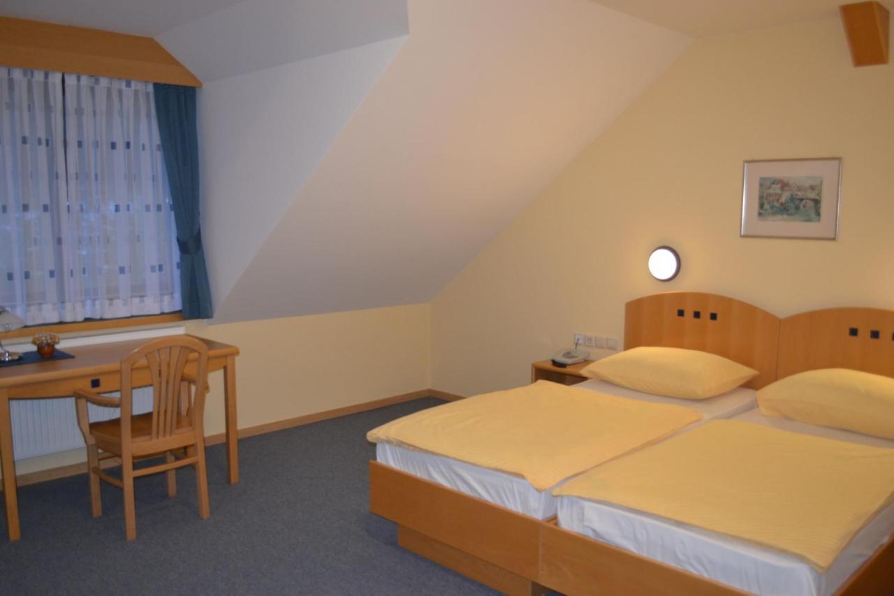Mini hotel Škofja Loka Zewnętrze zdjęcie